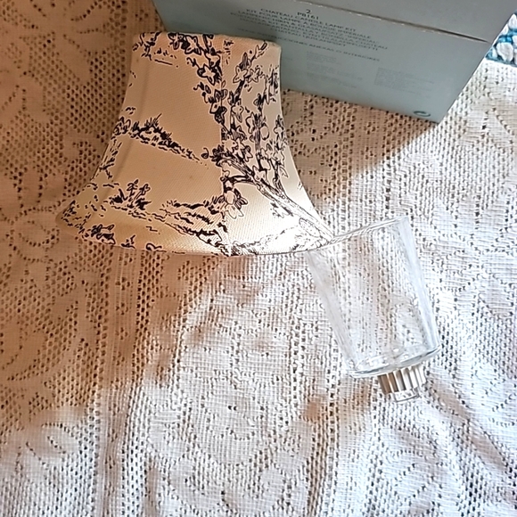 Partylite Chateau Candle Lamp Kit - Picture 1 of 5